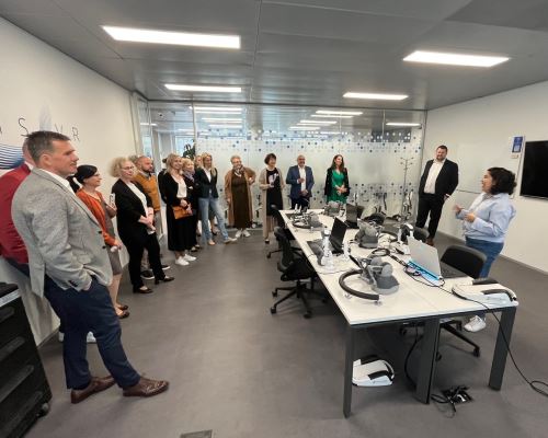 Lékaři a management Lexum na společném setkání v Barceloně spolu se zástupci společnosti Alcon