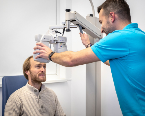 Preventivní prohlídku u očního lékaře byste měli absolvovat nejpozději ve 40 letech