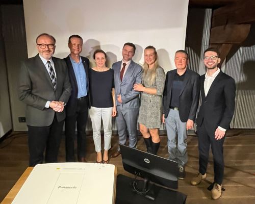 Lexum seminář, zaměřený na komplexní péči v Českých Budějovicích a v Táboře, sledovalo 300 účastníků